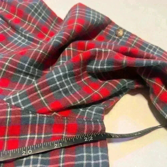 LLBEAN woman’s plaid flannel button up top- Size Large - Picture 7 of 9